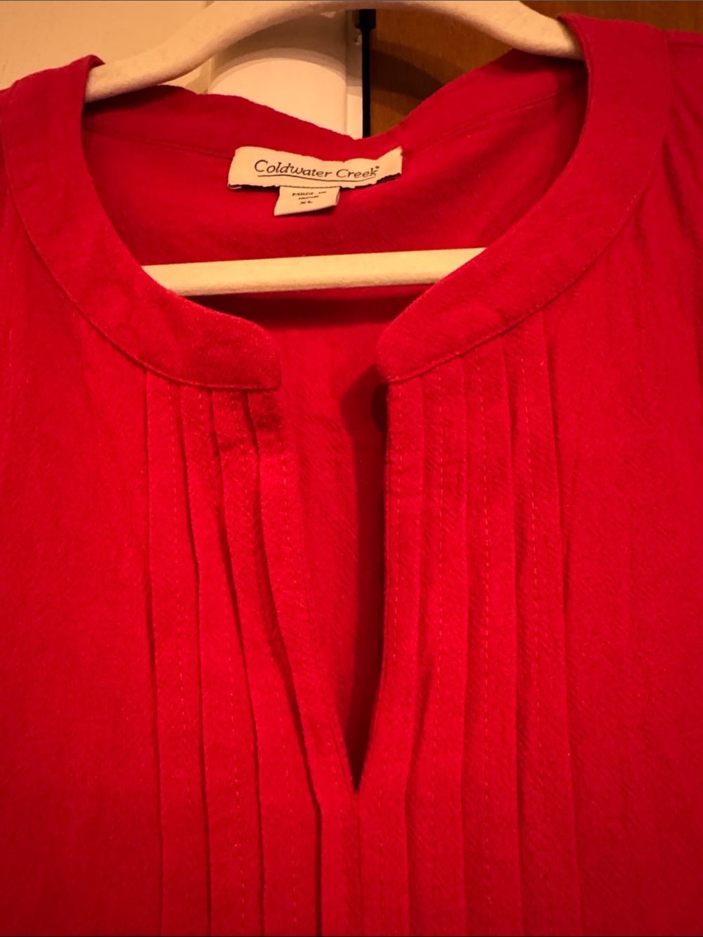 Coldwater Creek Red Short-Sleeve Pintuck Blouse - Picture 3 of 5
